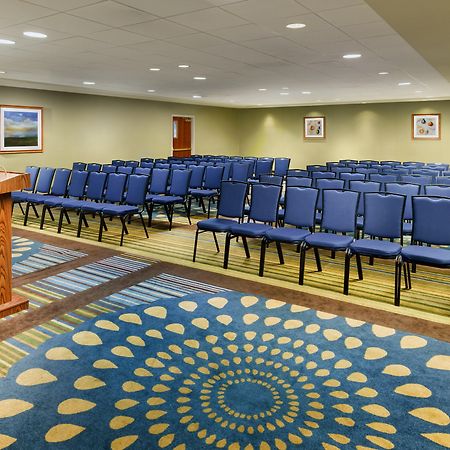 Holiday Inn Express Boston Brockton By Ihg מראה חיצוני תמונה