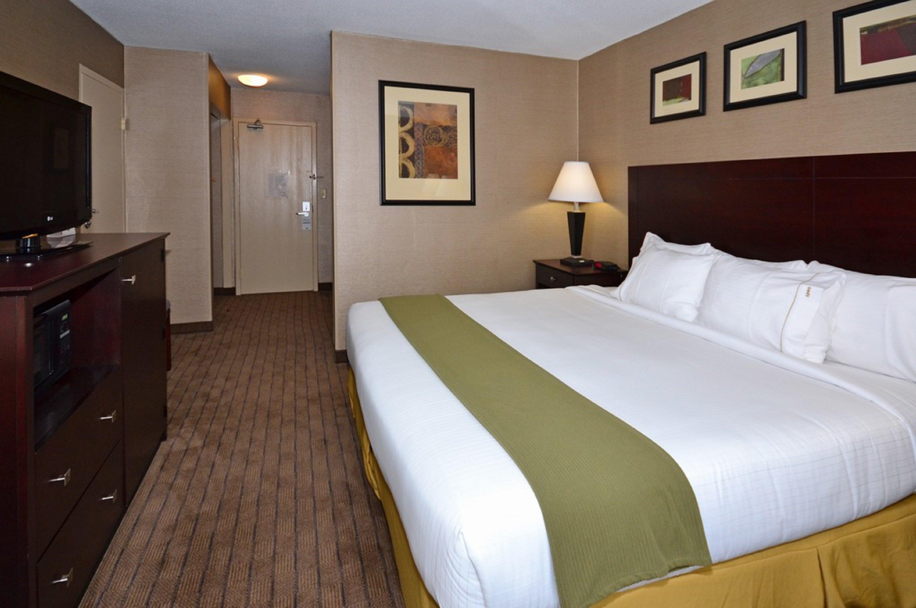 Holiday Inn Express Boston Brockton By Ihg מראה חיצוני תמונה
